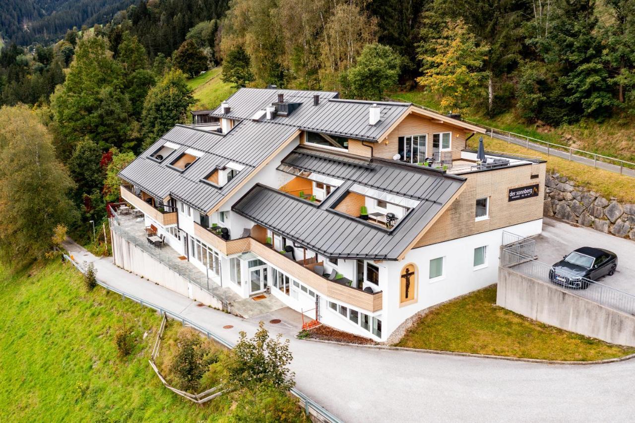 Der Sonnberg Alpinlodges - Apartments Mit Seeblick, Privater Sauna Und Self Check-In Zell am See Dış mekan fotoğraf