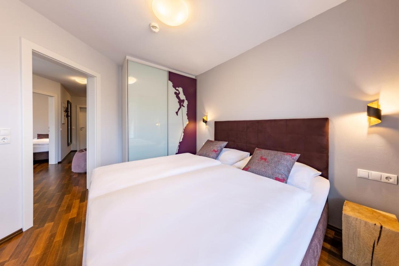 Der Sonnberg Alpinlodges - Apartments Mit Seeblick, Privater Sauna Und Self Check-In Zell am See Dış mekan fotoğraf